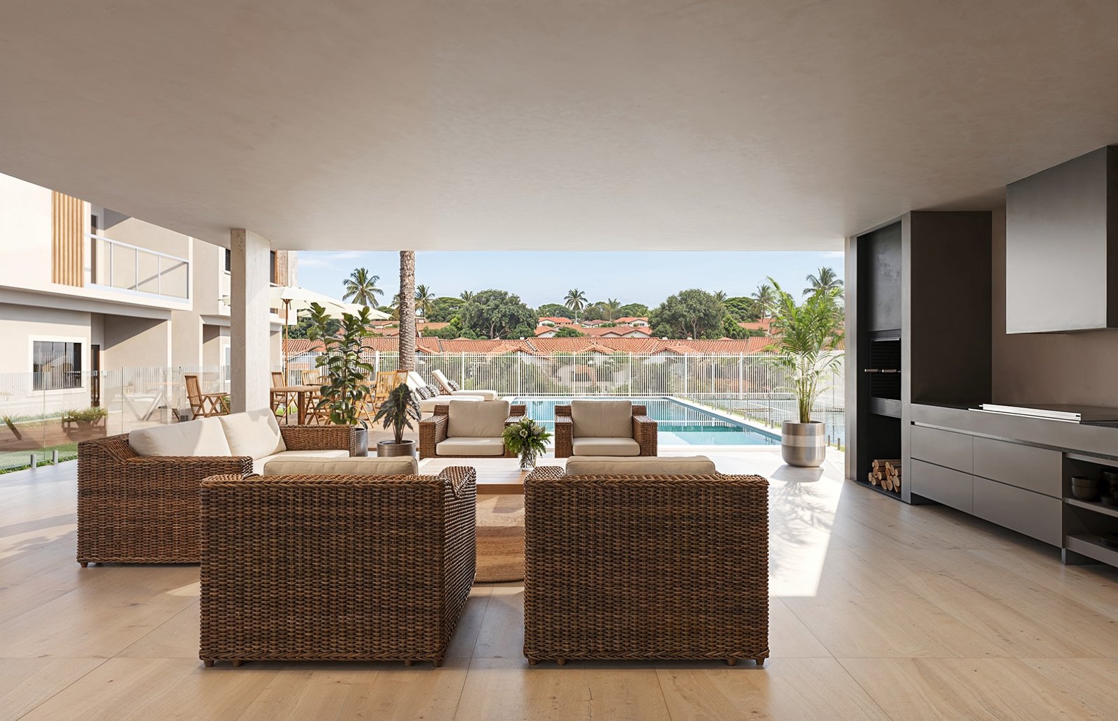 Piscina e espaço gourmet